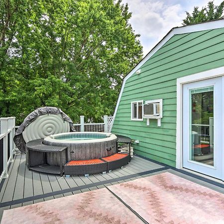 Epic Brunswick Apartment, Deck With Private Hot Tub! Exterior photo