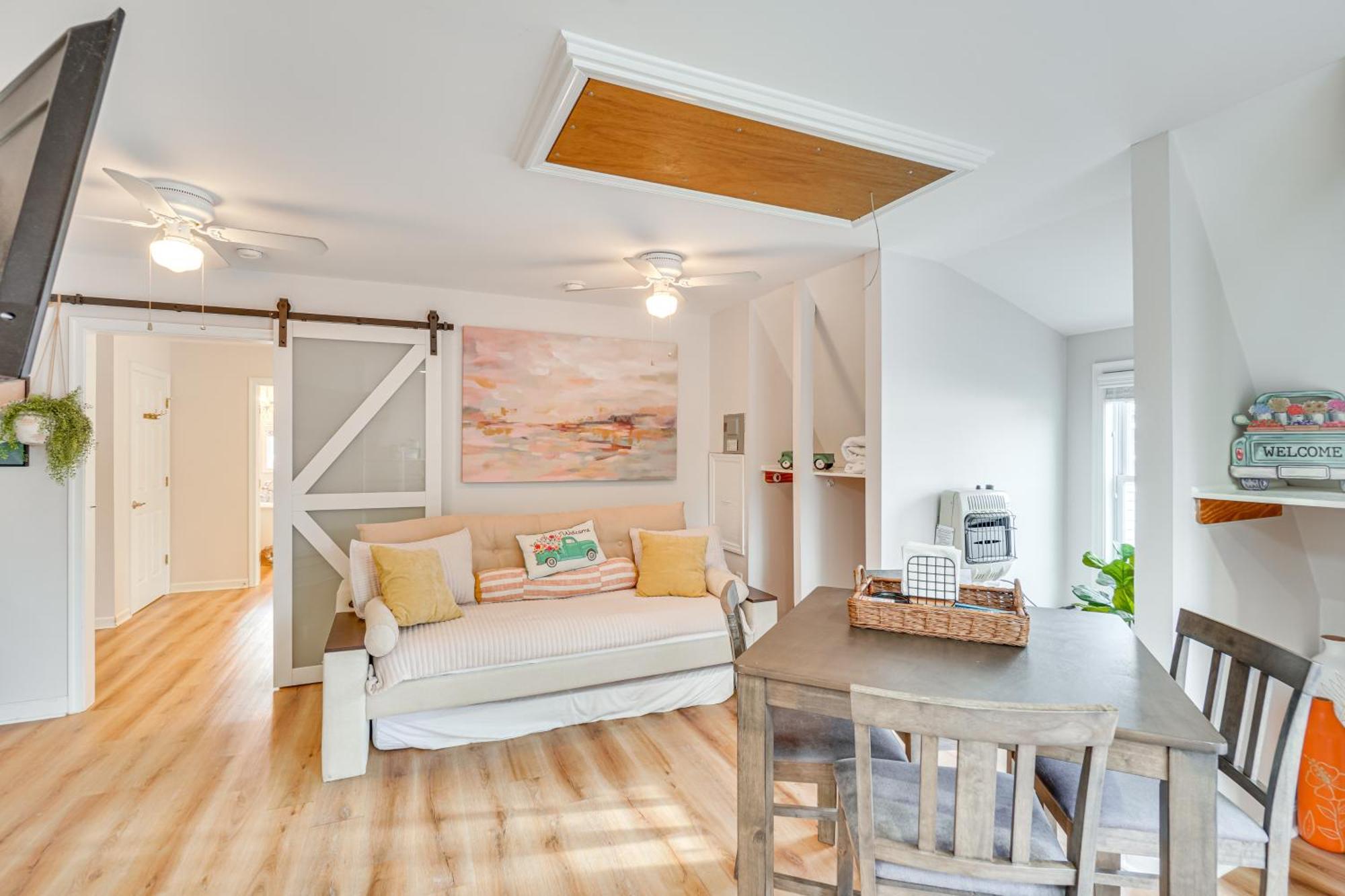 Epic Brunswick Apartment, Deck With Private Hot Tub! Exterior photo